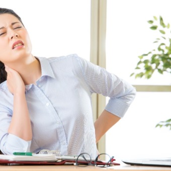 頭痛・肩こり・ストレス～疲れ目症状を解消するアイケアの重要性