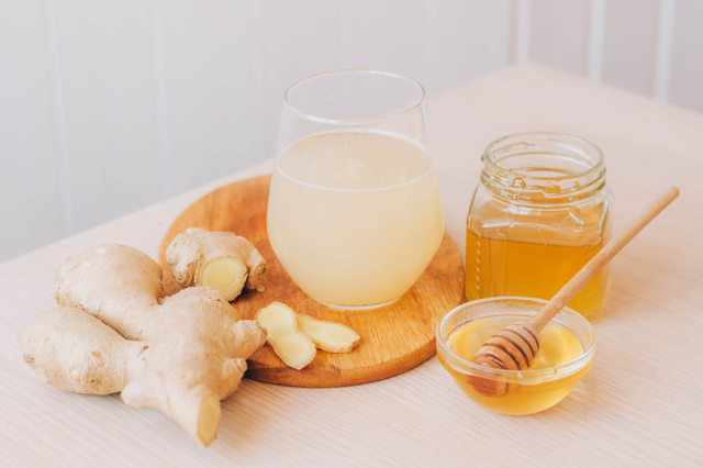 生姜スープの定番「しょうがはちみつ湯」