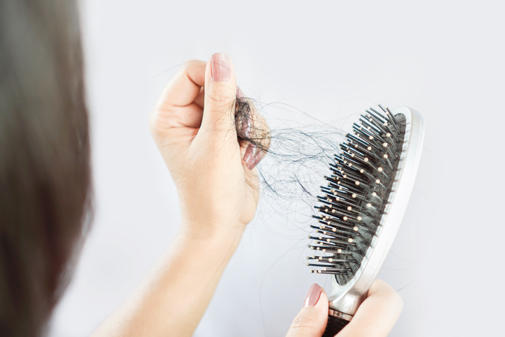 誤解の多い中高年のヘアケア~年齢による髪質変化の鍵は「習慣」