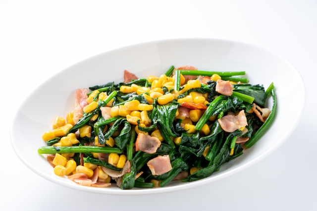 ほうれん草とベーコンの炒め物
